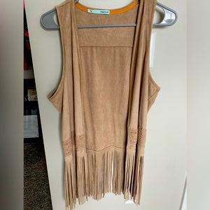 NWOT cute Maurice’s vest